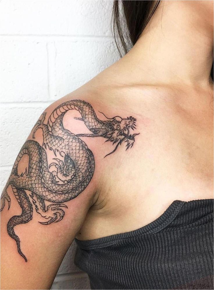 77 Freaky Dragon Tattoos On Shoulder