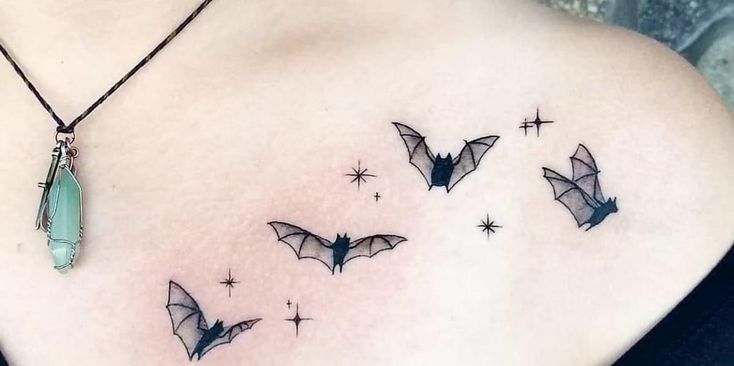 36 Beautiful Bat Shoulder Tattoos
