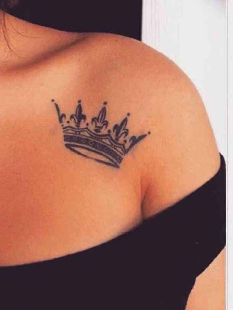 30 Attractive Crown Shoulder Tattoos