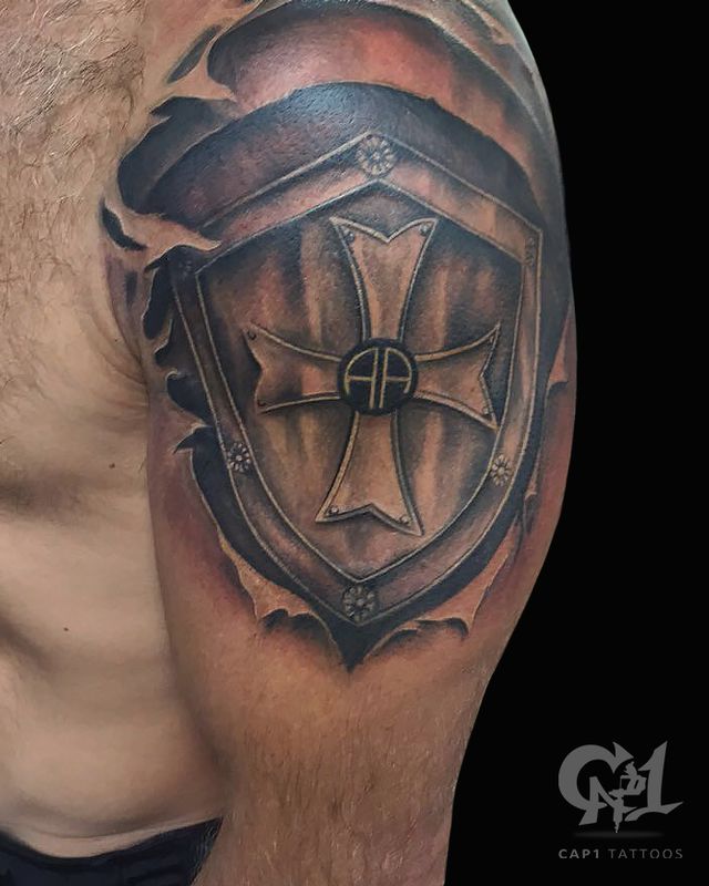 59 Classic Shield Shoulder Tattoos
