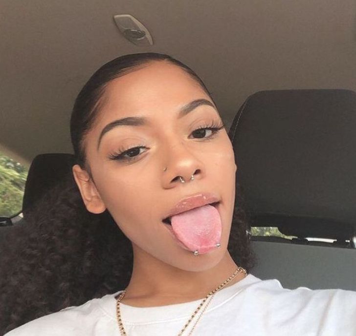 63 Dazzling Tongue Piercing Pictures