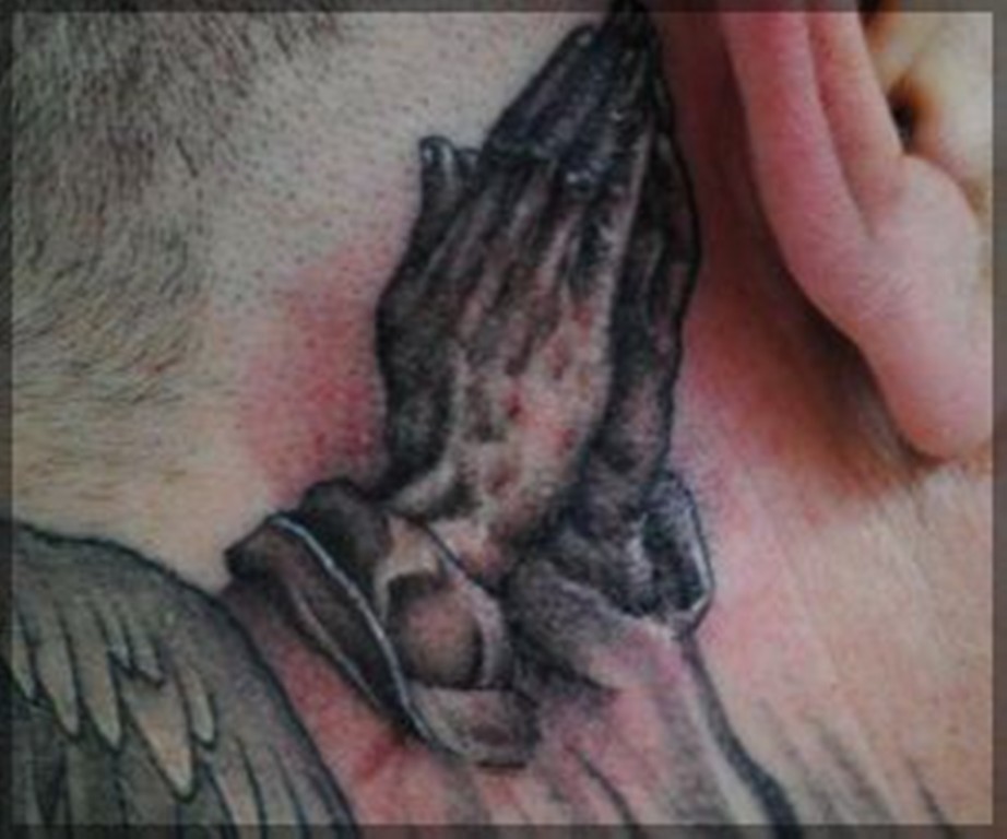 35 Nice Praying Hand Tattoos For Neck