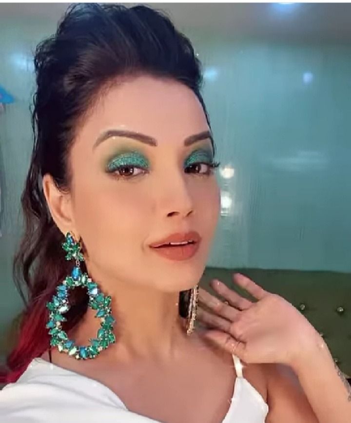 CONFIRMED: After Mouni Roy, Adaa Khan OUT OF Naagin 3!