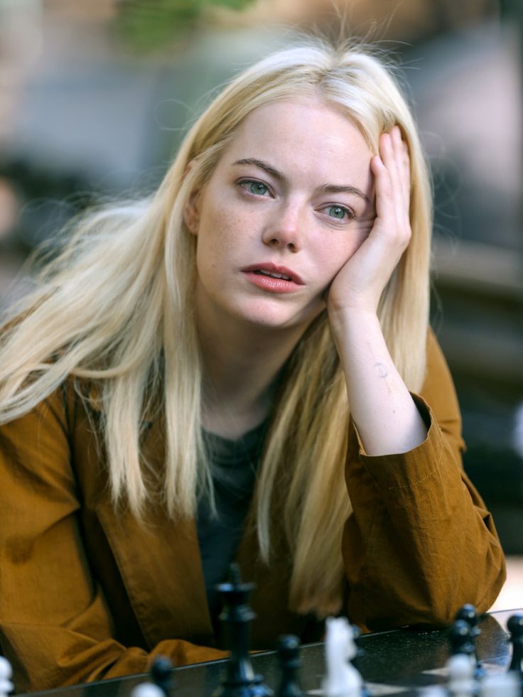103 Glamorous Emma Stone Hairstyle Pictures