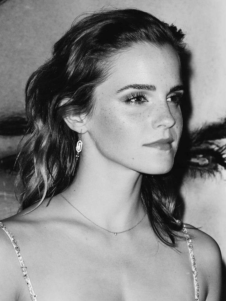 105 Lovely Emma Watson Hairstyle Pictures