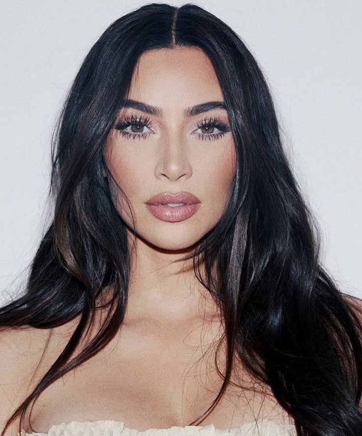 67 Excellent Kim Kardashian Hairstyle Images