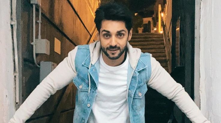 119 Outstanding Karan Wahi Hairstyle Pictures